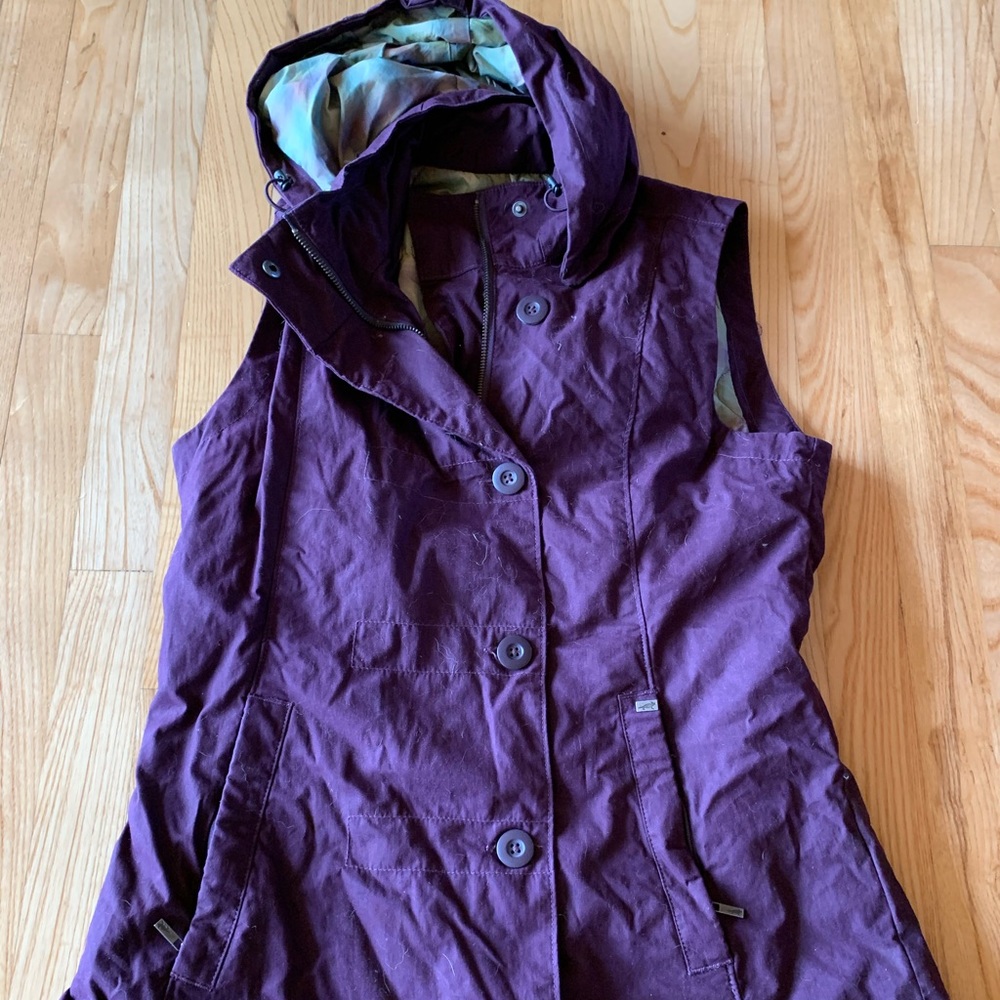 Horny toad vest